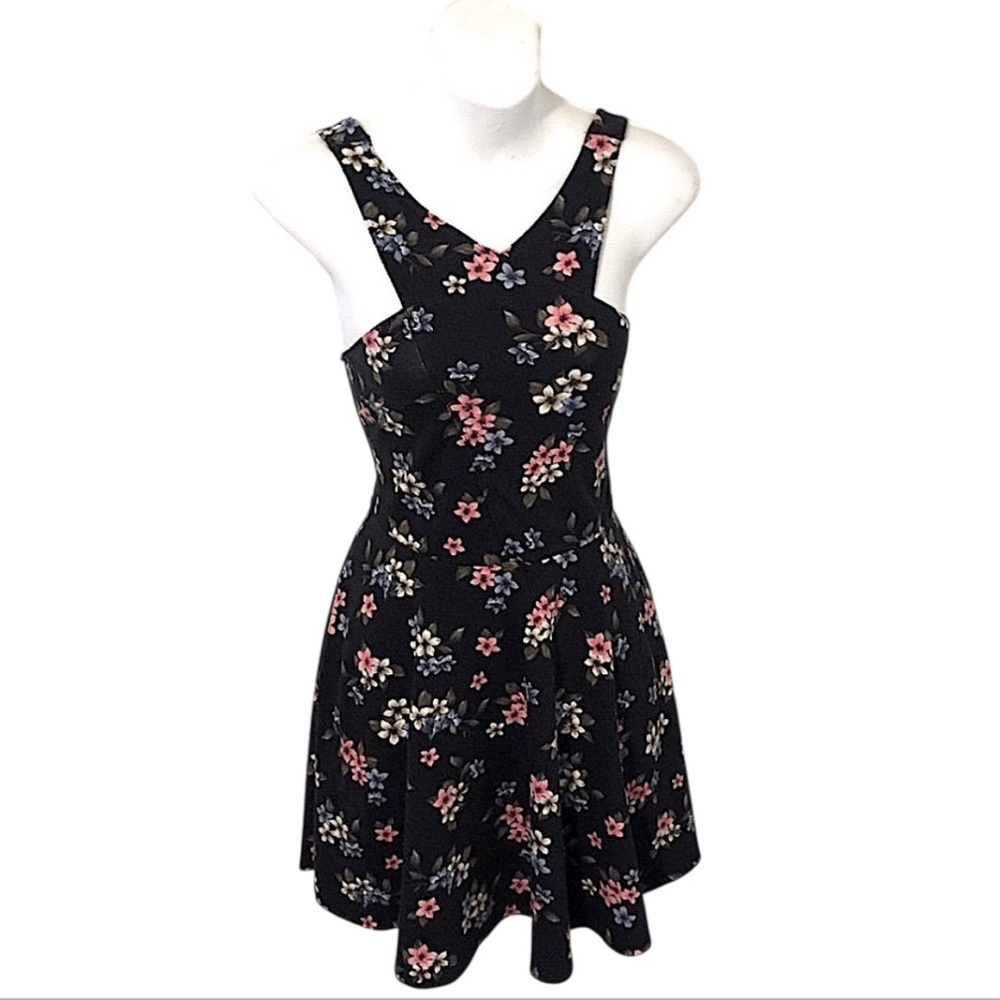 Hollister Women’s Floral Tropical Halter Bandage Skater Mini Sun Dress S